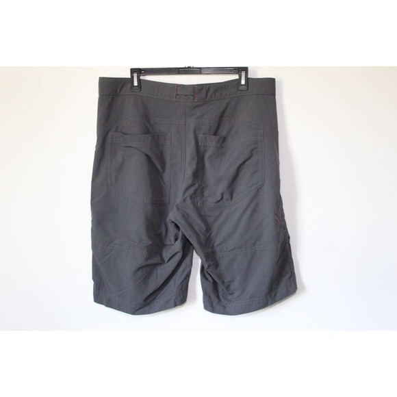 Mountain Hardwear Portino Cargo Hiking Shorts Gray Men's Size 36 / 12 H14756 - Picture 5 of 8